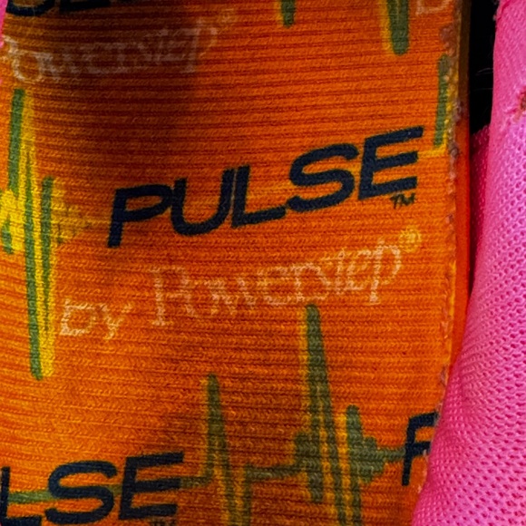 New Balance Women's Charcoal and Pink Sneakers - Picture 5 of 7